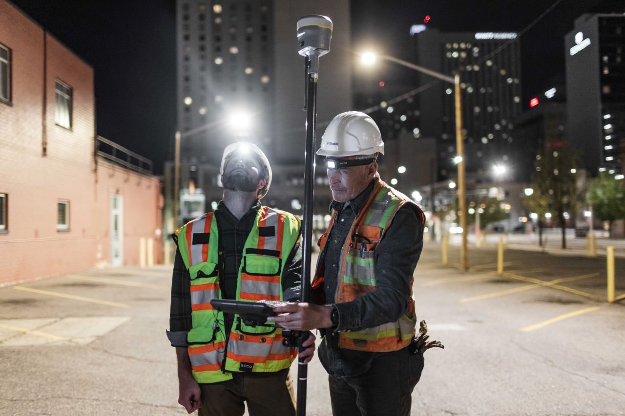 Trimble-R980_UC8788